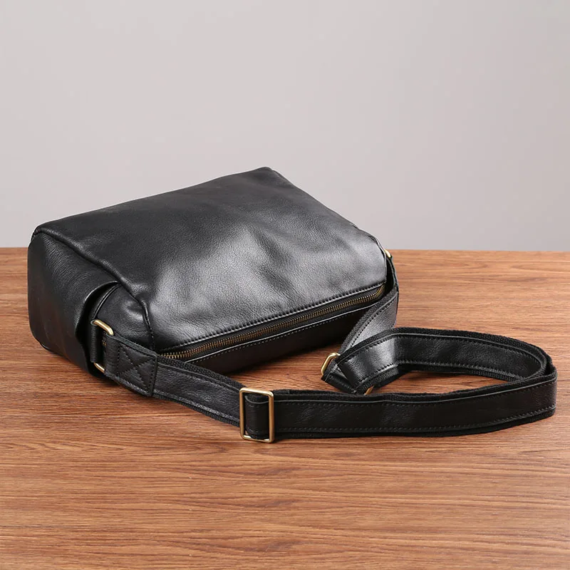 AETOO Head cowhide single Shoulder bag male leather soft skin oblique cross bag horizontal fashion casual men's bag