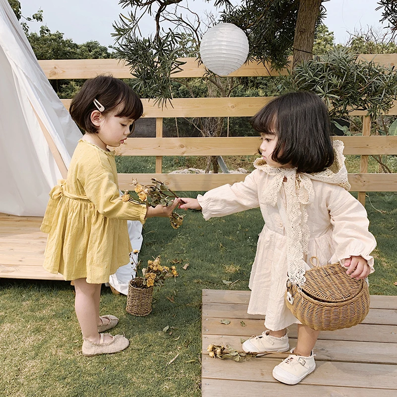

Girls 2019 Spring Art Long Sleeve Solid Color Dresses Toddler Children Lace Dot Dot Princess Dresses Little Kids Aline Clothing
