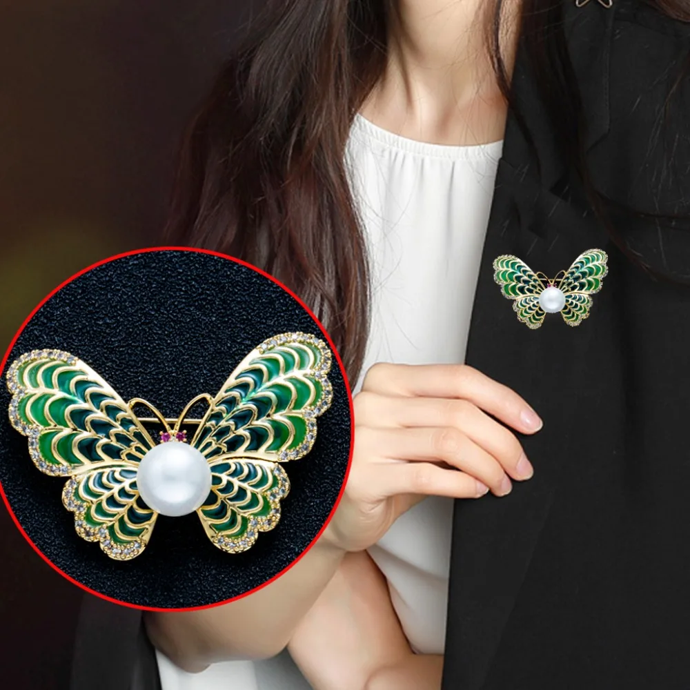 

Latest arrival Natural Freshwater Pearl Brooch Pearl Butterfly Brooch Gold Color Pearl Jewelry For Women Gift