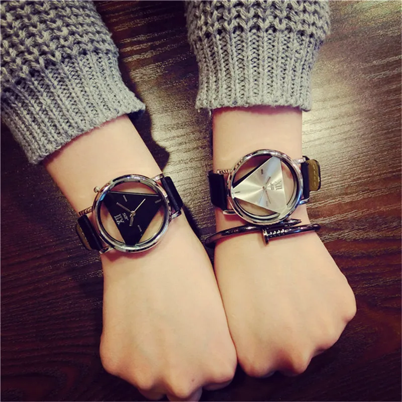 

2019 Ladies Watch With Crystals Clocks Women Luxury Quartz With Leather Mickey Mouse Kad 3 color