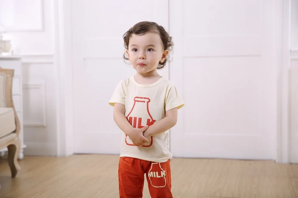 Anlencool/специальная цена высокое качество лучших мировых цен одежда для малышей новый милый Комплекты для мальчиков футболка с принтом