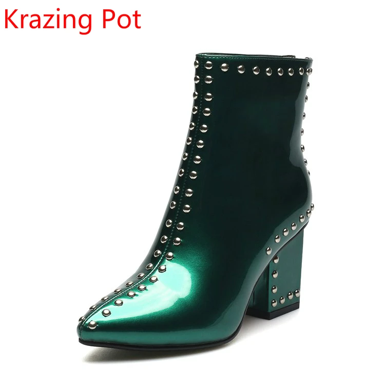 

2018 Superstar Patent Leather Pointed Toe Rivets High Heels Zipper Chelsea Boots Runway Winter Shoes Handmade Winter Boots L0f1