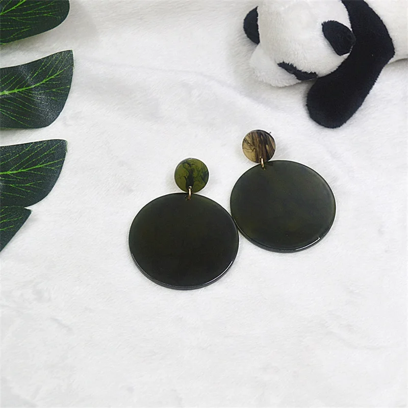 4673423795_1748248103