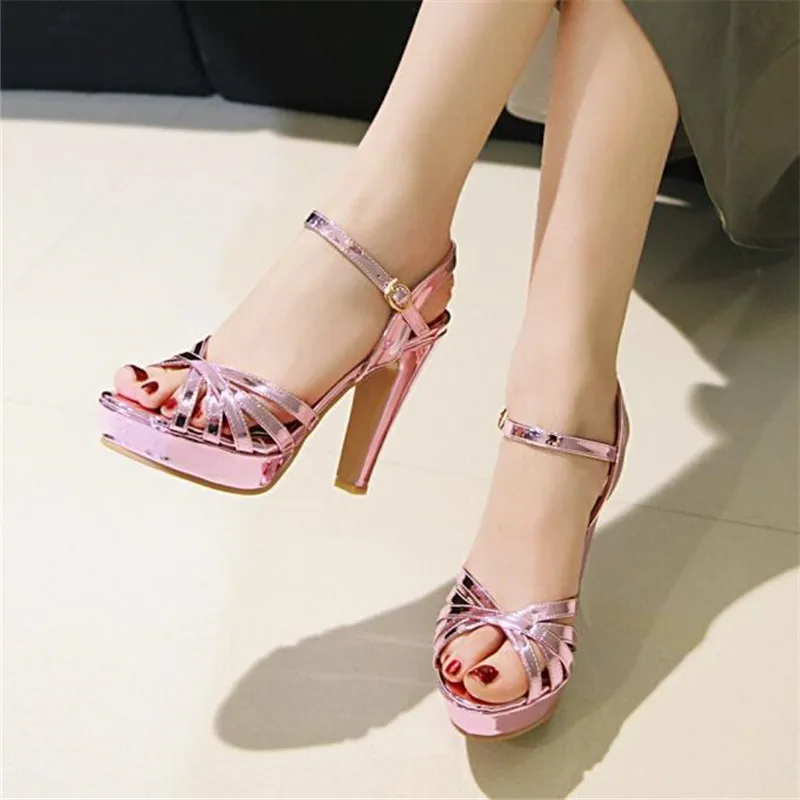 Women sandals Summer New pattern fashion Super high heel Women sandals Golden silvery Pink Thick bottom sexy banquet Sandals