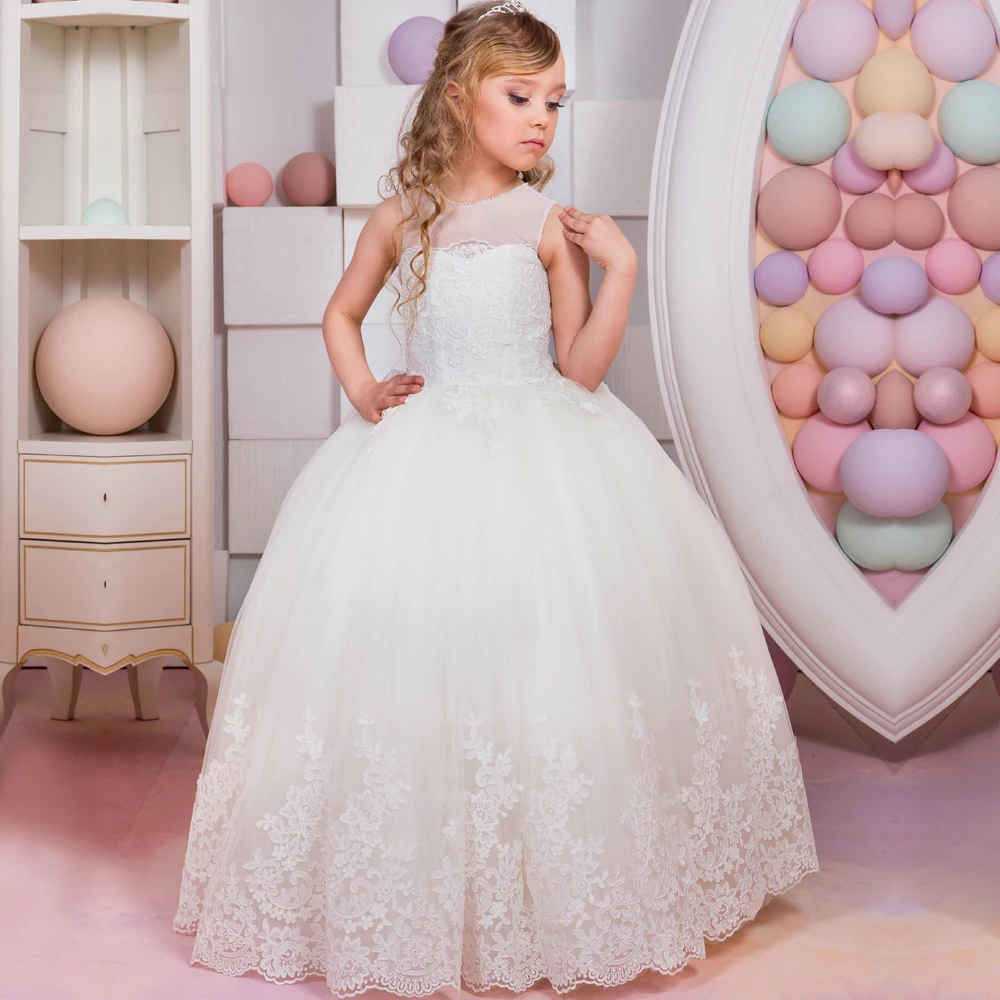 

2017 New Arrival First Communion Gowns Sleeveless Ball Gown Lace Up O-neck Appliques Flower Girl Dresses Vestidos Longo Hot
