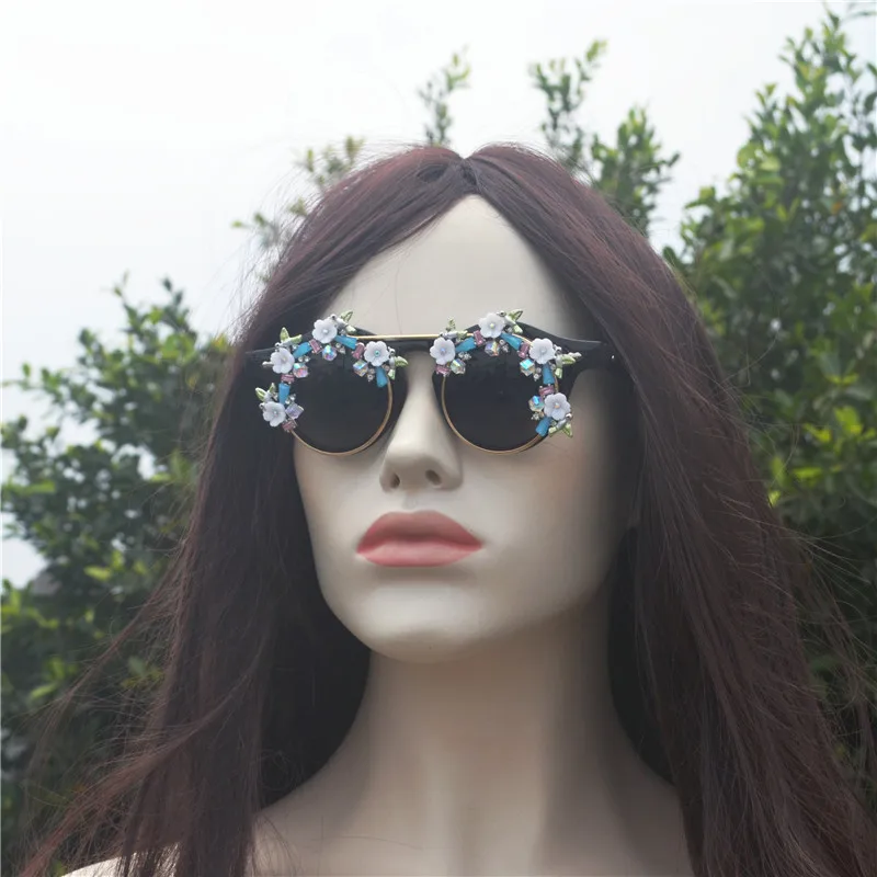 Модные Кристаллы и стразы оправа Круглые Солнцезащитные очки фирменный дизайн винтажные пляжные Стразы блестящие солнцезащитные очки с накладкой с коробкой