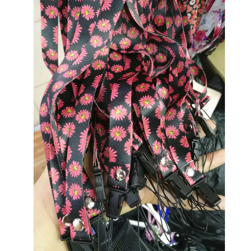 bilder für Blumen Ansatz Abzeichen Lanyard für Handy Kette Kameragurte schlüssel Keychain DIY Hängen MP5 4 3 U flash Disk Straps Lanyards bilder für Blumen Ansatz Abzeichen Lanyard für Handy Kette Kameragurte schlüssel Keychain DIY Hängen MP5 4 3 U flash Disk Straps Lanyards
