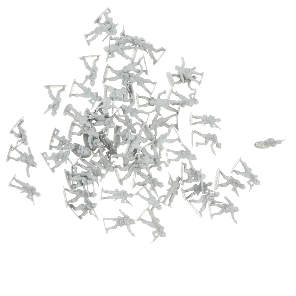100 Pieces 2cm Plastic Toy Soldier Action Figures Model Playset Army Men Accessories 