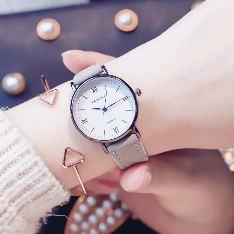 2019 العلامة التجارية الفاخرة المرأة الساعات جلدية أسلوب بسيط ساعة كوارتز الأزياء الرجعية السيدات ساعة اليد ساعة للمرأة
