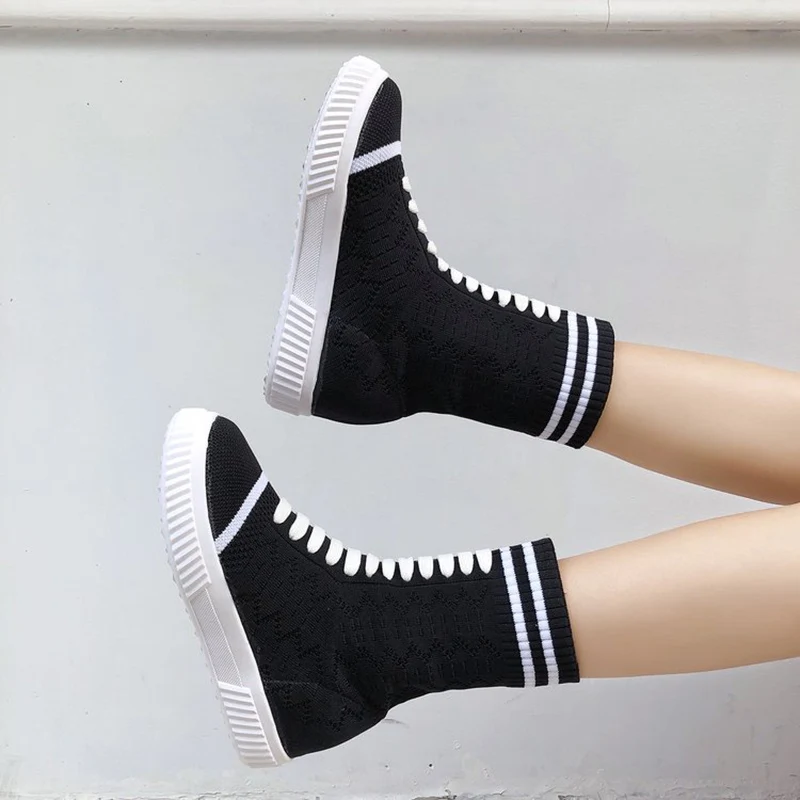 

Tangnest New Women Ankle Boots Fashion Flat with Causal Winter Boots Shoes Woman Slip-on Stretch Fabric Ladies Creepers XWD6938