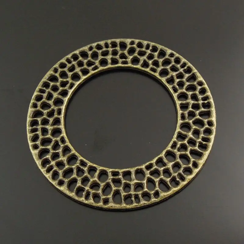 

Wholesale 10pcs/pack Vintage Bronze Tone Alloy Hollow Round Circle Charms Necklace Pendant Bracelet Jewelry Finding Decor 37981