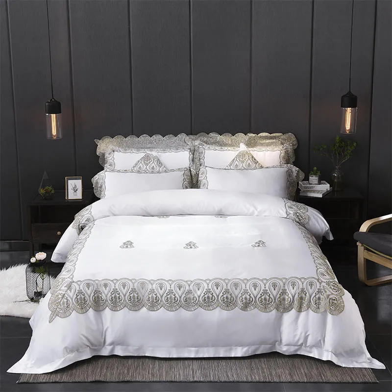 4/6pcs Luxury white Satin Bedding Set with lace King Queen tencel Bed