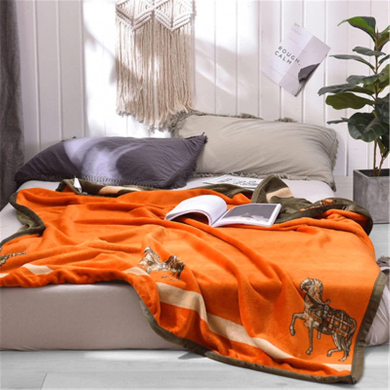 

Light luxury orange big Malaysian cloud blanket Nordic blanket flannel coral velvet casual sofa thick blanket