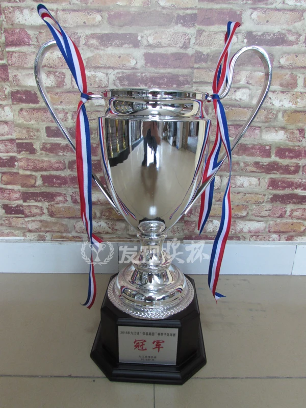 

2014 Season size 56CM Height Champions League metal Trophy Cup Model Big ears trophy Fans Souvenirs Trophy Free Shipping