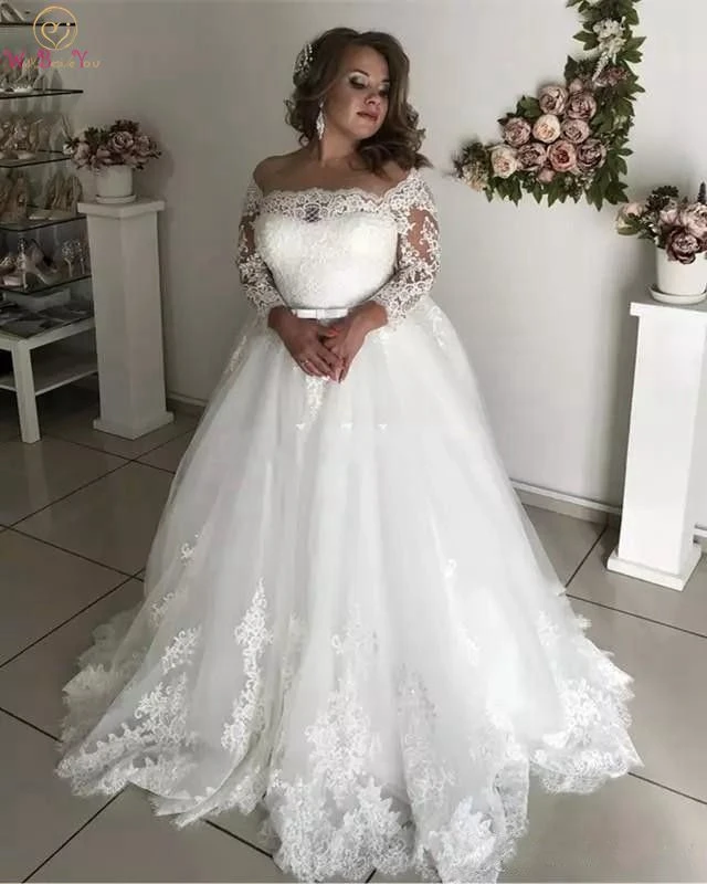 

Appliques 2019 Wedding Dress Boat Neck Three Quarter Sleeves Custom Lace Up Back Long Simple Plus Size Sweep Train Bridal Gown