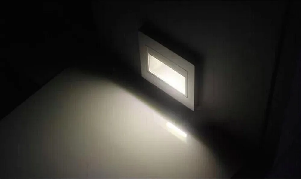 bedroom foot light