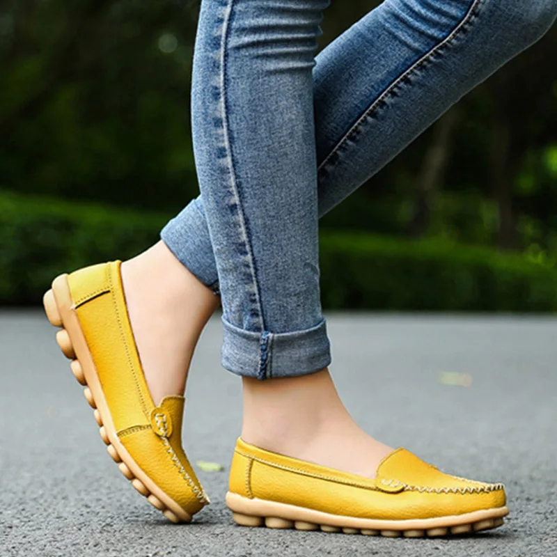 

TINO KINO Women Flat Soft Boat Shoes Moccasins Spring Autumn Female Slip On Sewing Comfortable Mother Shoe Ladies Plus Size