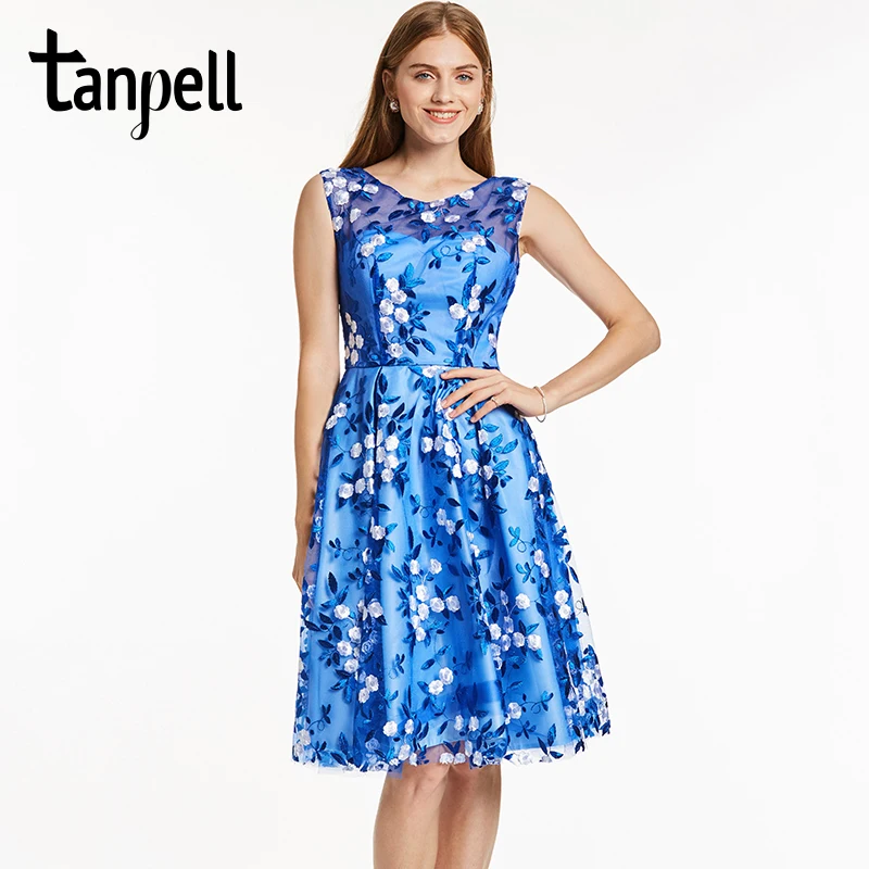 

Tanpell short homecoming dress royal blue scoop sleeveless knee length a line gown lady embroidery party prom homecoming dresses