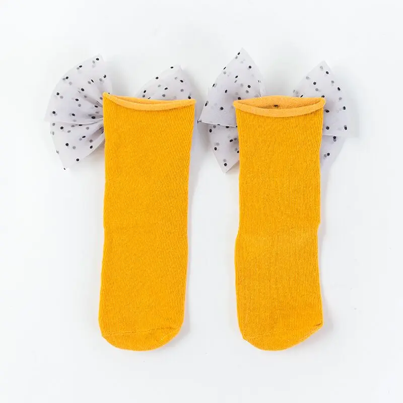 Носки для маленьких девочек с бантиками; милые кружевные носки принцессы для девочек; носок с оборками; хлопковые носки для малышей; летние детские носки - Color: Yellow Dot Bow