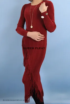 Красный Miyake/ ; элегантное модное однотонное платье с круглым вырезом и кисточками и открытой вилкой с длинными рукавами - Цвет: Красный