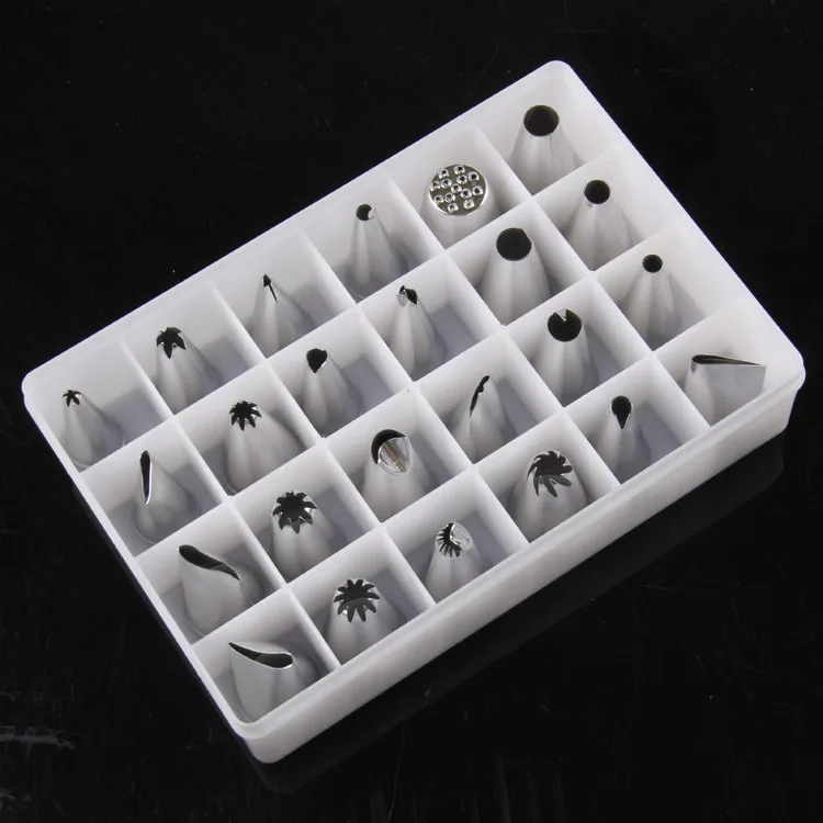 24 Pcs/Set Stainless Steel Seamless Icing Piping Nozzle Set Bakery And Pastry Tools Cream Cake Decorating Tips Set With PP Box