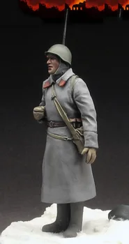 

Scale Models 1/ 35 Red Army rifleman, winter standing soldier figure Historical Resin Model