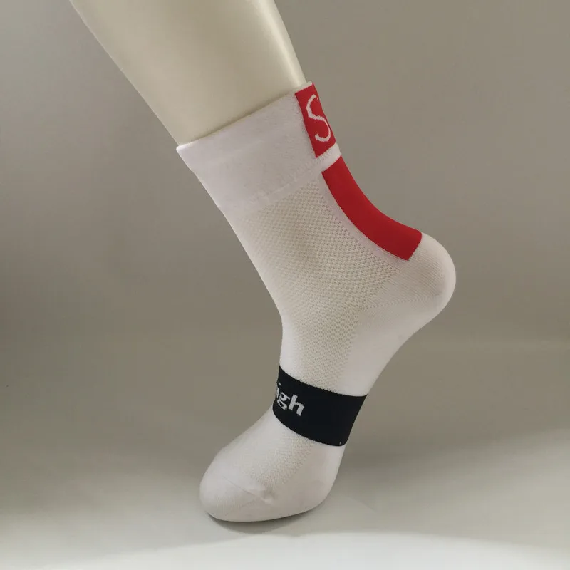 Высокое качество профессиональный бренд велосипедные спортивные носки защитить ноги дышащие впитывающие носки Велосипеды Носки велосипеды Носки - Цвет: Белый