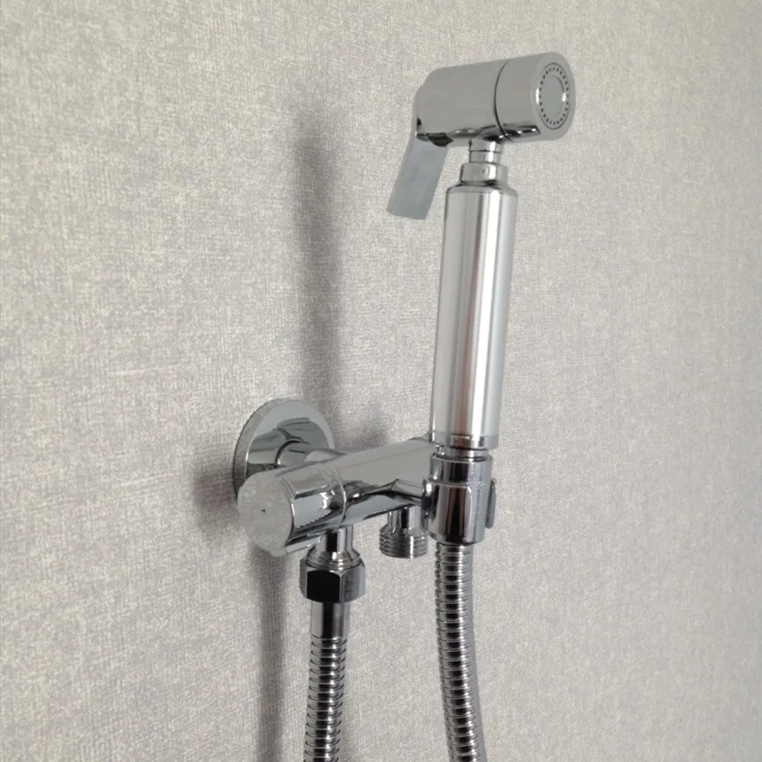 Pressurizing Brass Handheld Bidet Faucets Cold Water Toilet Angle Valve