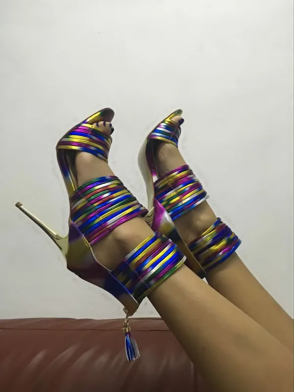 

The Hottest 2018 Fashion Rainbow Skin Peep Toe Dress Shoes Woman Back Zipper Cover Heels High Quality Stiletto High Heels Shoes