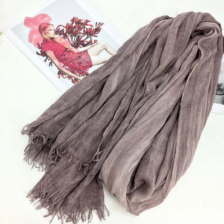 4263573885_2045947702