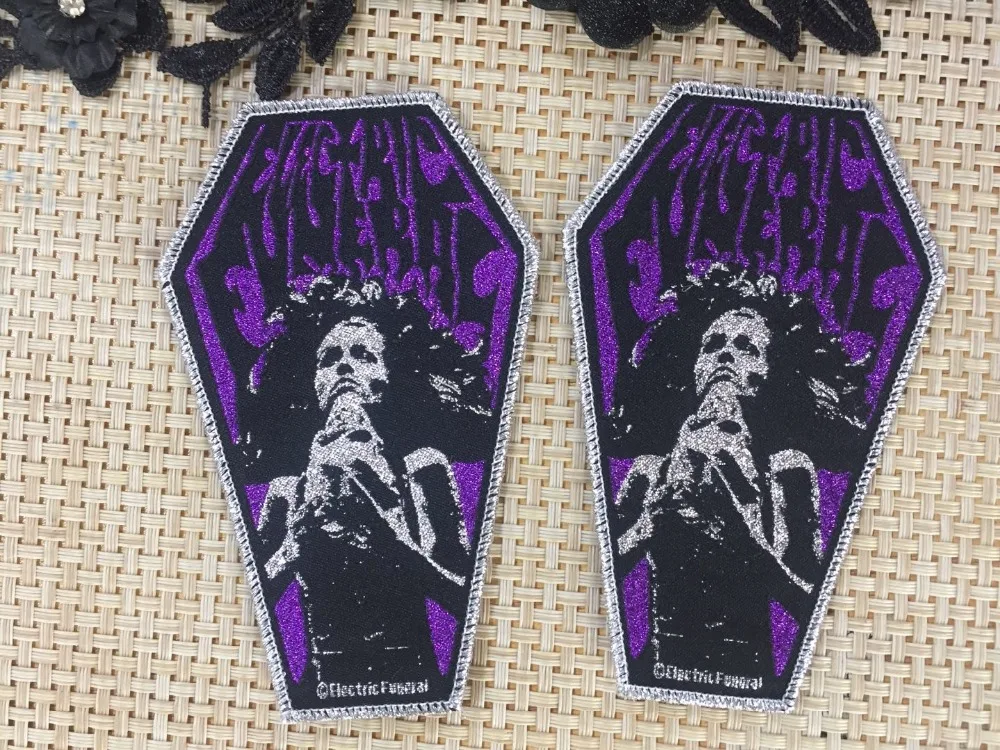 

Customized woven patches Sew on patches Iron on patches Hook & Loop Clothing patches High Quality cartoon Flower Custom LOGO