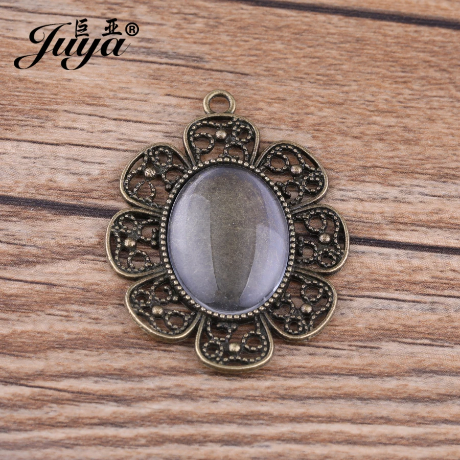 1 Cabochon Setting Cameo Frame Pendant Oval Antiqued Silver 40x30 Flatback