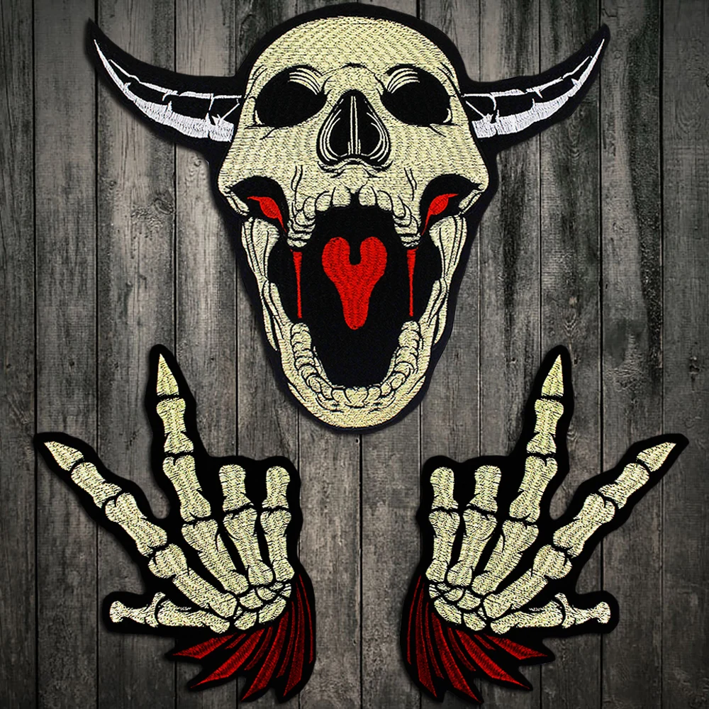 

Skull Finger lIron On Patch Embroidery Applique Sewing Label punk biker Patches Clothes Stickers Apparel Accessories Badge