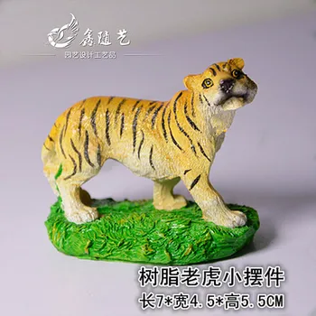 

Small animal Zebra elephant mammoth in the wild ornament resin handicraft micro statues Home decoration dies