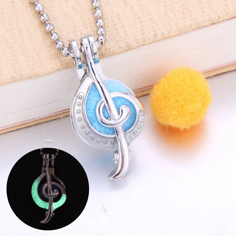 

Music Aroma Diffuser Necklace Lockets Glowing in Dark Pendant Perfume Essential Oil Aromatherapy Locket Dark Luminous Necklace