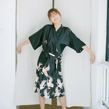 

Rayon Print Women Kimono Bathrobe Summer Sleepwear Sexy Bride Bridesmaid Wedding Robes Lounge Nightgown Home Dress Size M-XXL
