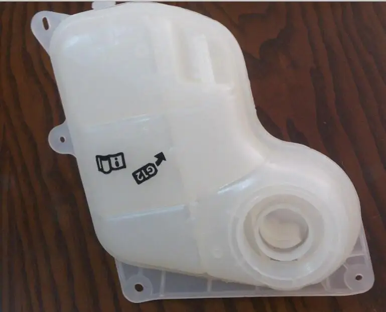

VW SEAT SKODA OEM 8D0 121 403L /8D0 121 403F /8D0 121 403J Engine Coolant Expansion Recovery Reservoir Tank
