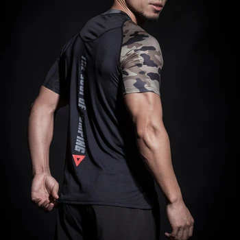 

Camouflage Spliced Rashgard Men T-shirt Men Sport Running Compression Shirts Fitness Gym Shirt Clothing Dry Fit Tops