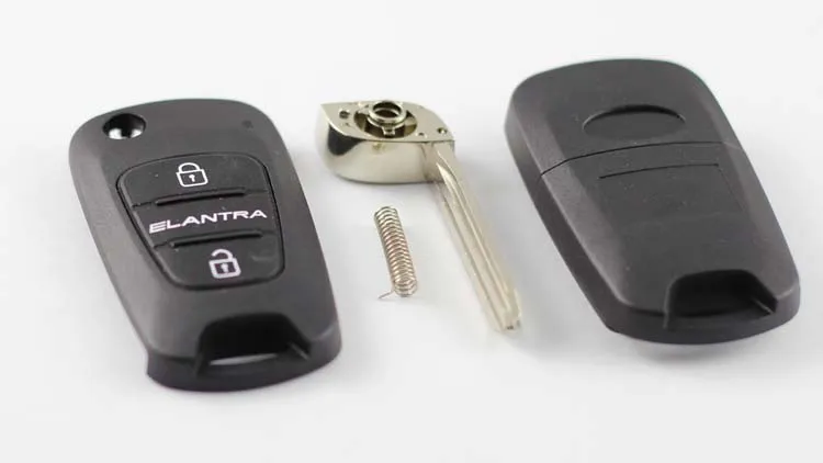 3 Button Hyundai New Elantra flip remote key shell  (13)