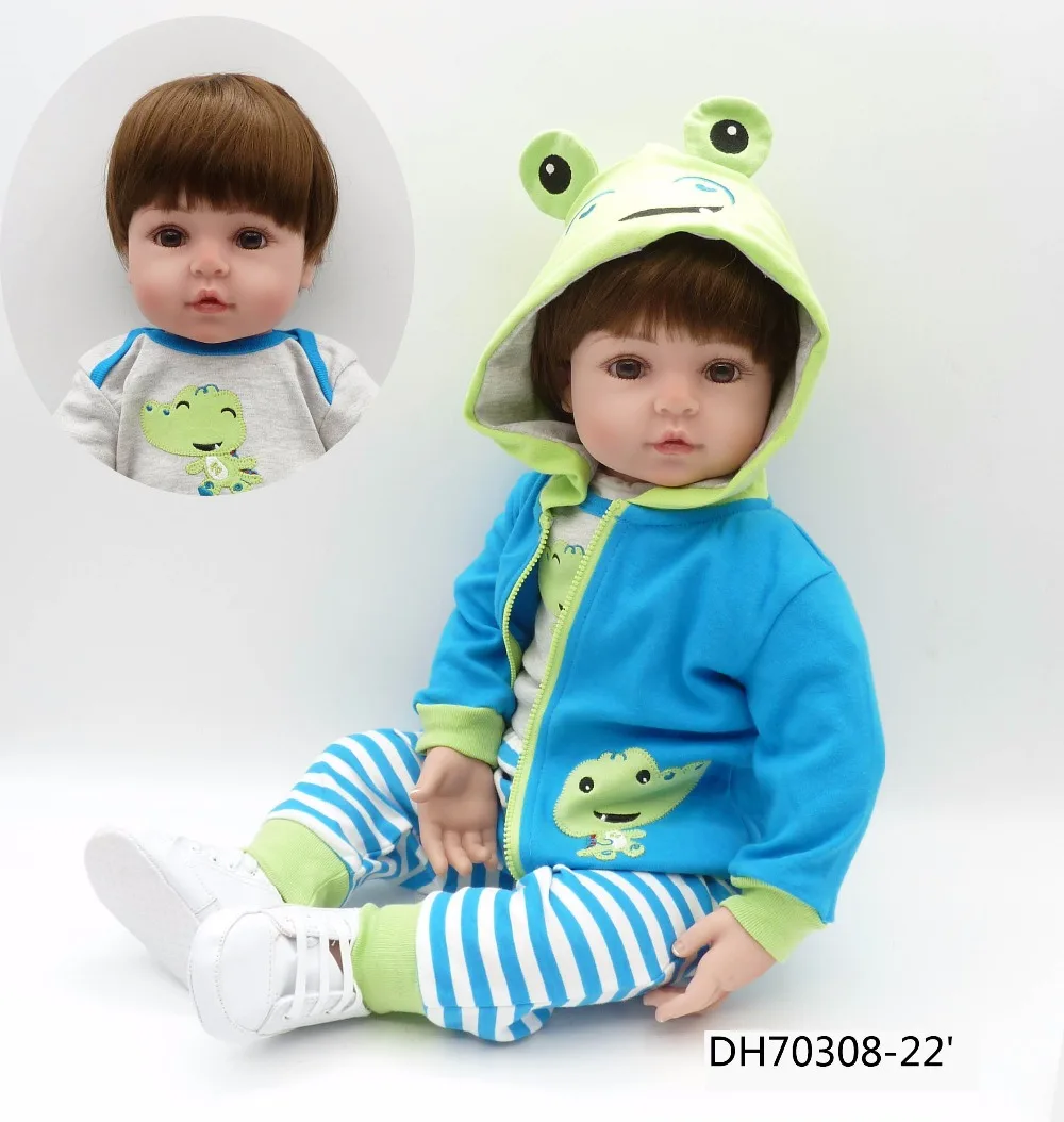 

Forrsdor 56cm lovely simulation newborn baby with cute light blue and green little crocodile set silicone reborn baby dolls