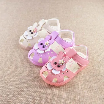 

2019 1 To 3 Years Old Led Light Sandals Summer White/pink/purple Cute Rabbit Non-slip Soft Bottom Baby Girl Beach Casual Shoes
