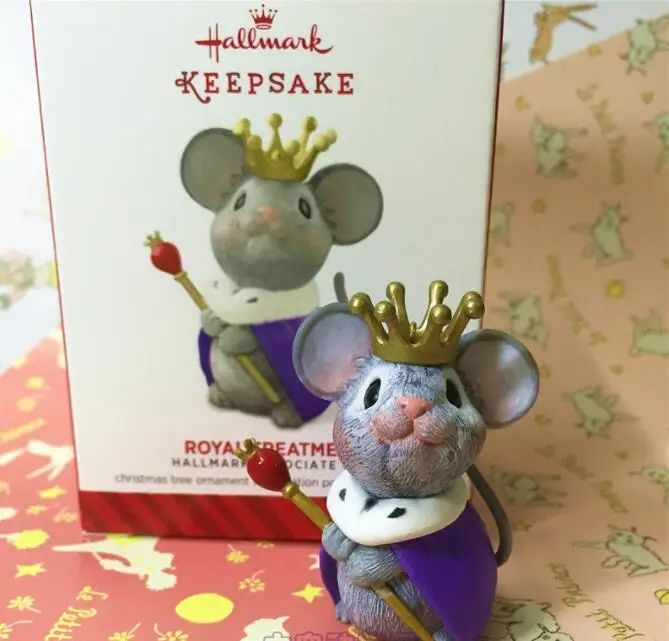 

1 pcs 6cm royal treatment associate gfit collection figure toys christmas trees Decoration figure toys Children Birthday Gift