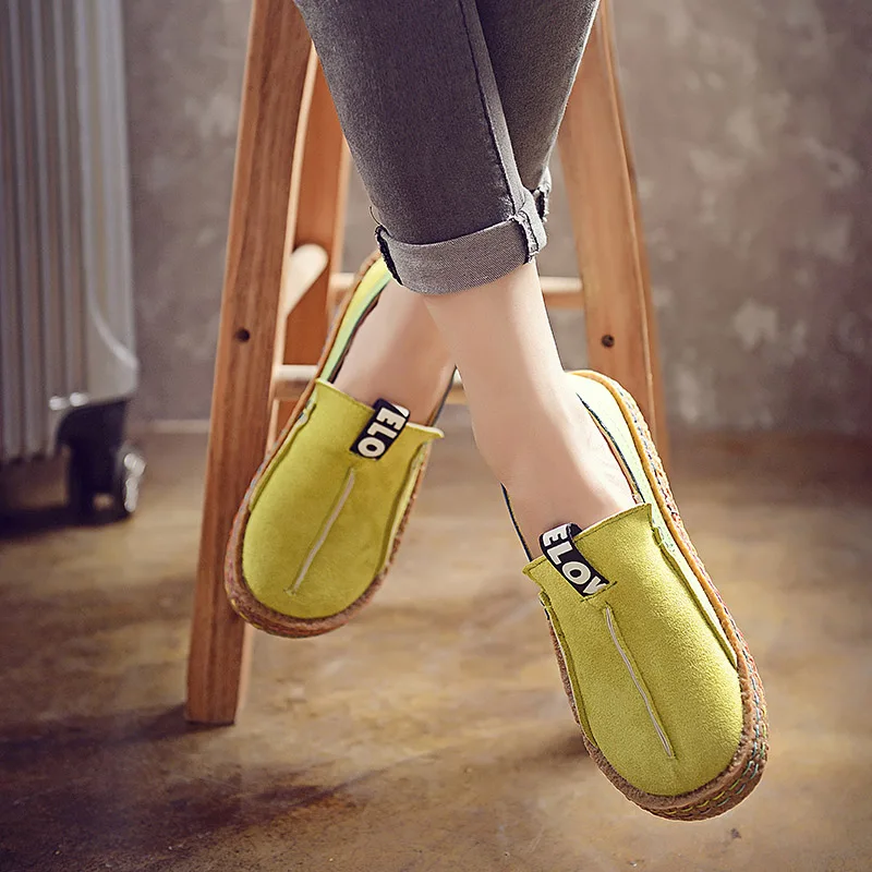 

Bjakin Women Walking Shoes Retro Round Toe Loafers Shoes Female Slip-On Sneakers New Design Light Cheap Trainers Plus Size 42