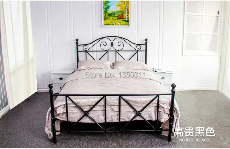 Modern, wrought iron metal bed, single or double. Width (1 m to 1.8 m) * 2 meters in length can be customized Modern, wrought iron metal bed, single or double. Width (1 m to 1.8 m) * 2 meters in length can be customized