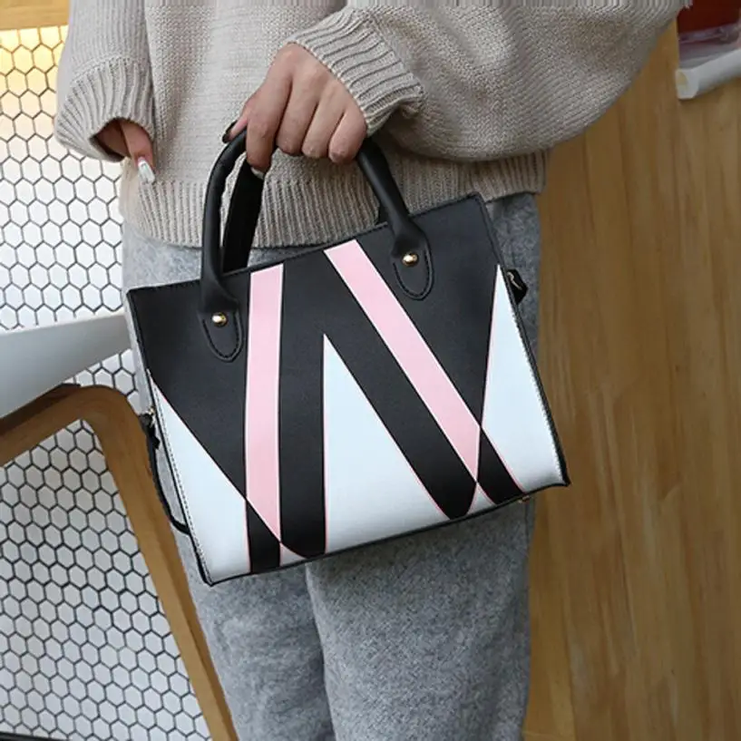 Ladies fashion casual bag leisure bag Messenger bag Ms. imitation