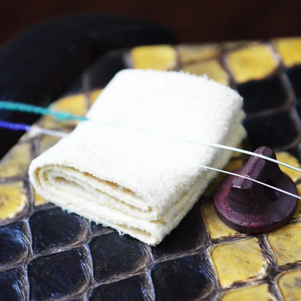 

Soft Suede Filter Pad Filtering Sound Cushion for Erhu/Urheen Accessory for Chinese Erhu