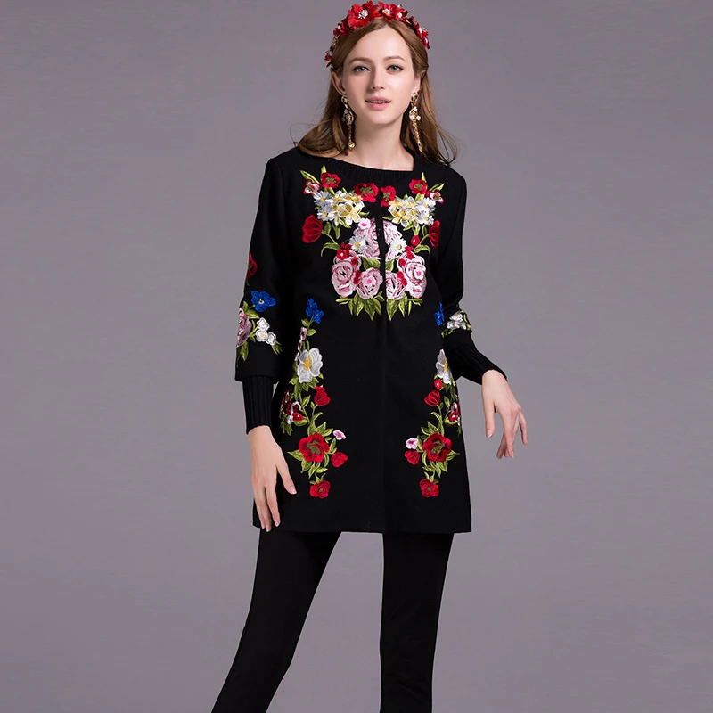 Fashion Coats 2018 New Autumn Winter 3/4 Sleeve Covered Button Flower Embroidery Women High Quality Casual Black Coat