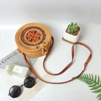 

LJL-Women Handwoven Rattan Round Bag Shoulder Leather Straps For Outdoor Leisure Bag Color: Chinese Knot