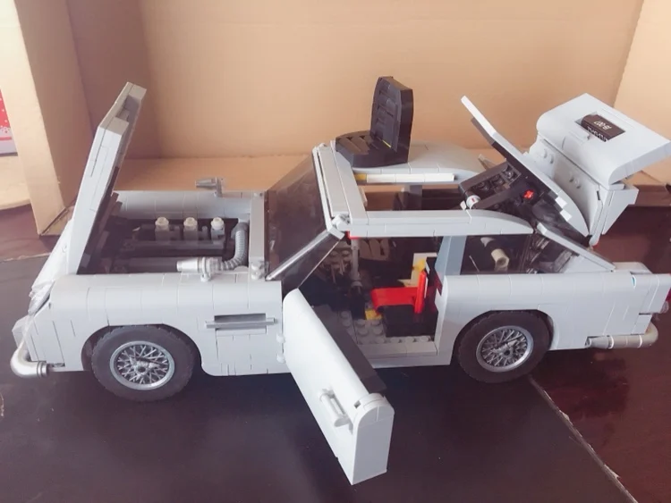 

Creator Series Expert AS Martin DB5 Cars Compatible Bricks Model Building Blocks Educational Toys