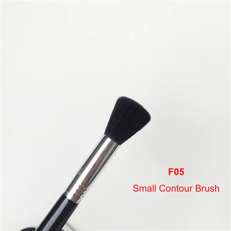 Sigma F05 Small Contour Brush _ 1